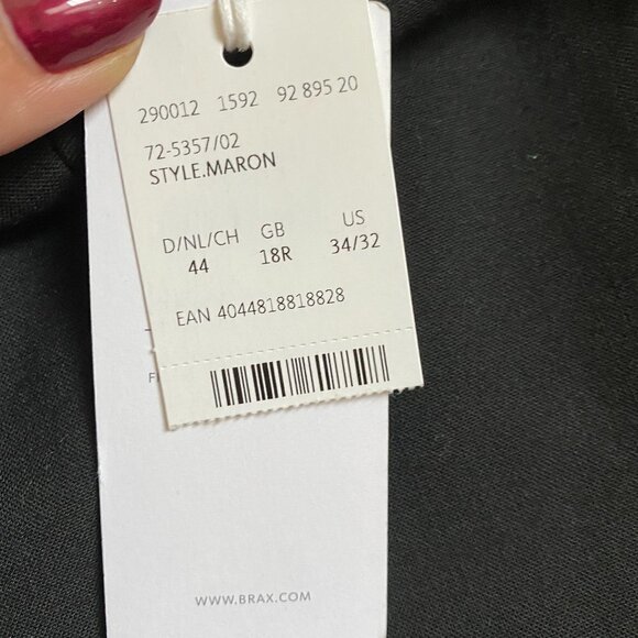 BRAX BNWT Womens 34x32 Black Pants Slim Fit - Picture 5 of 7